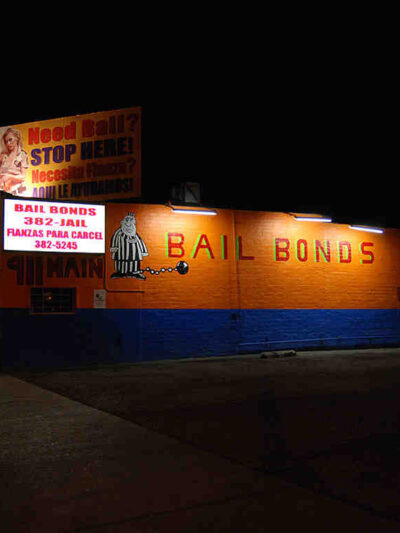 A picture of a brick-and-mortar bail bonds company