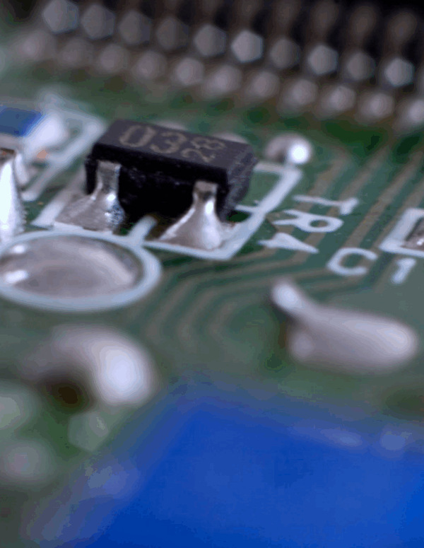 Close up photo of an electrical circuit