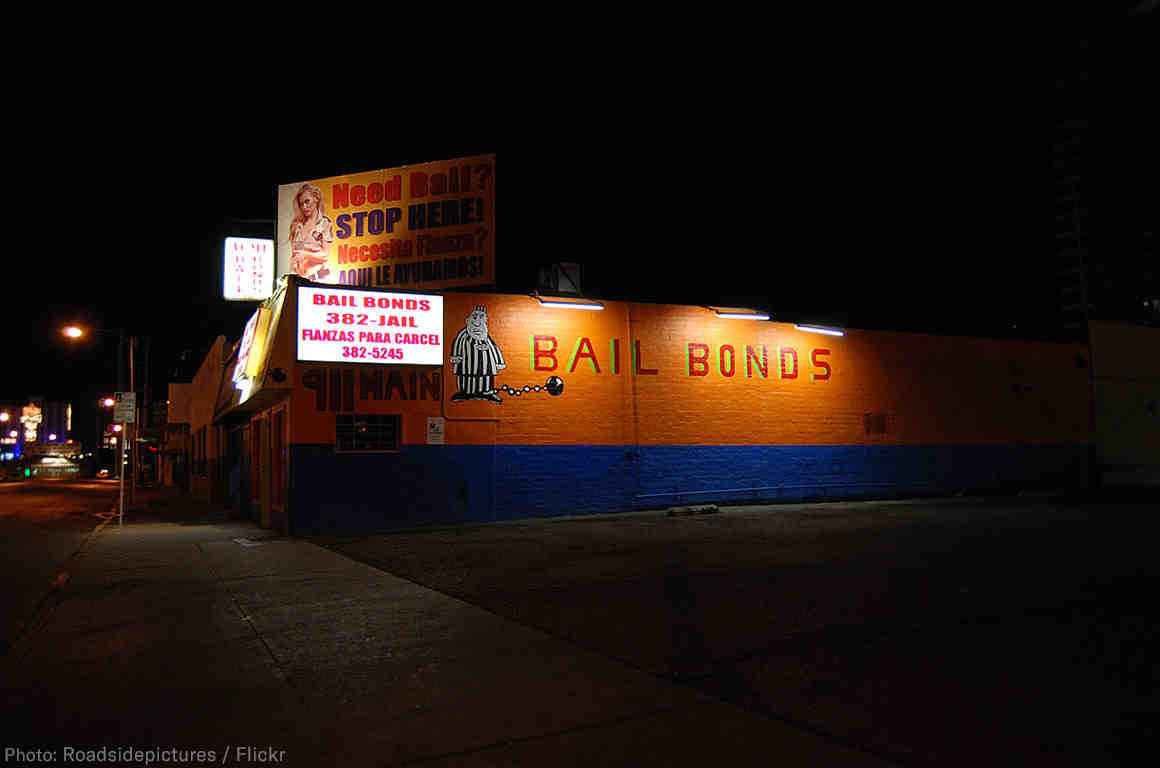 A picture of a brick-and-mortar bail bonds company